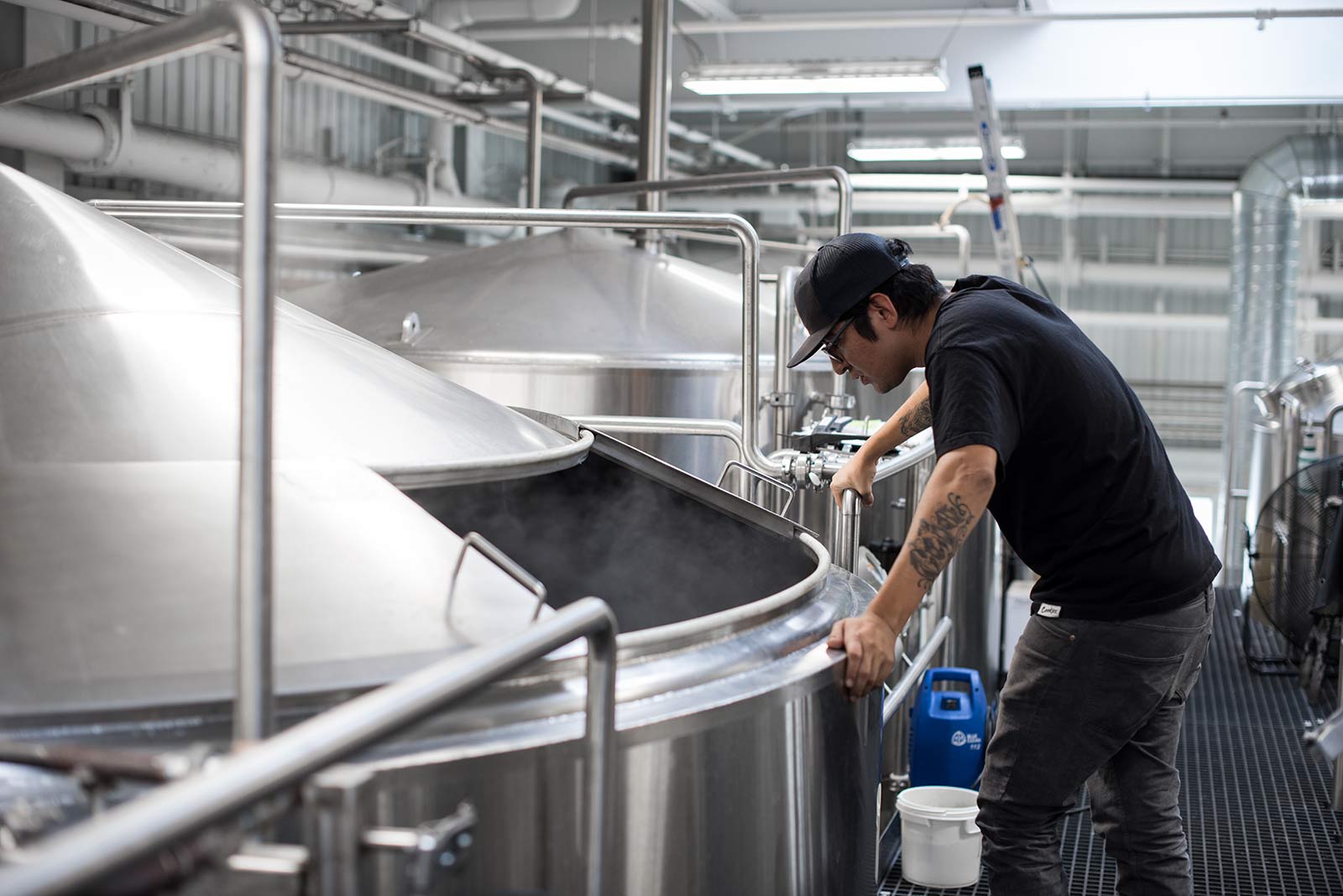 Drakes-Brewing---How-We-Brew---Miguel